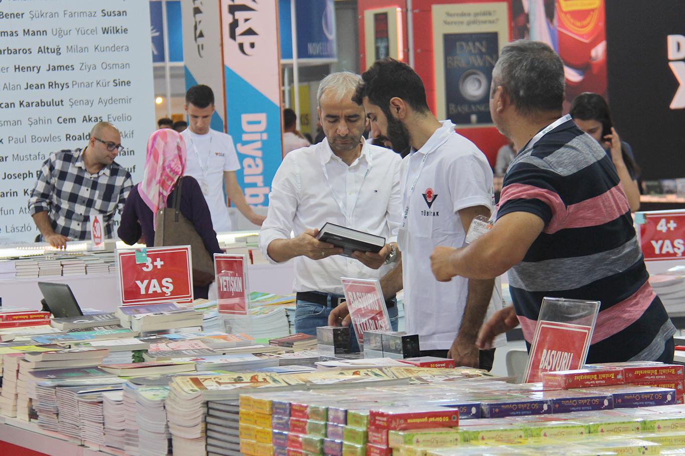 Diyarbakır 6'ncı Kitap Fuarı açıldı